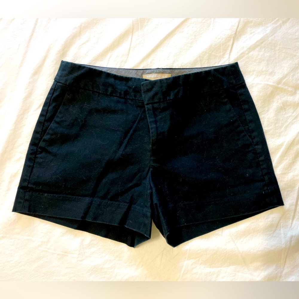 **NWOT**Banana Republic Black Dress Shorts Size 2